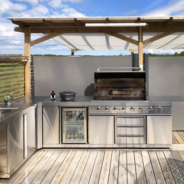 stor-rostfri-gasolgrill-utek-k-med-varmluftsfunktion-new-orleans